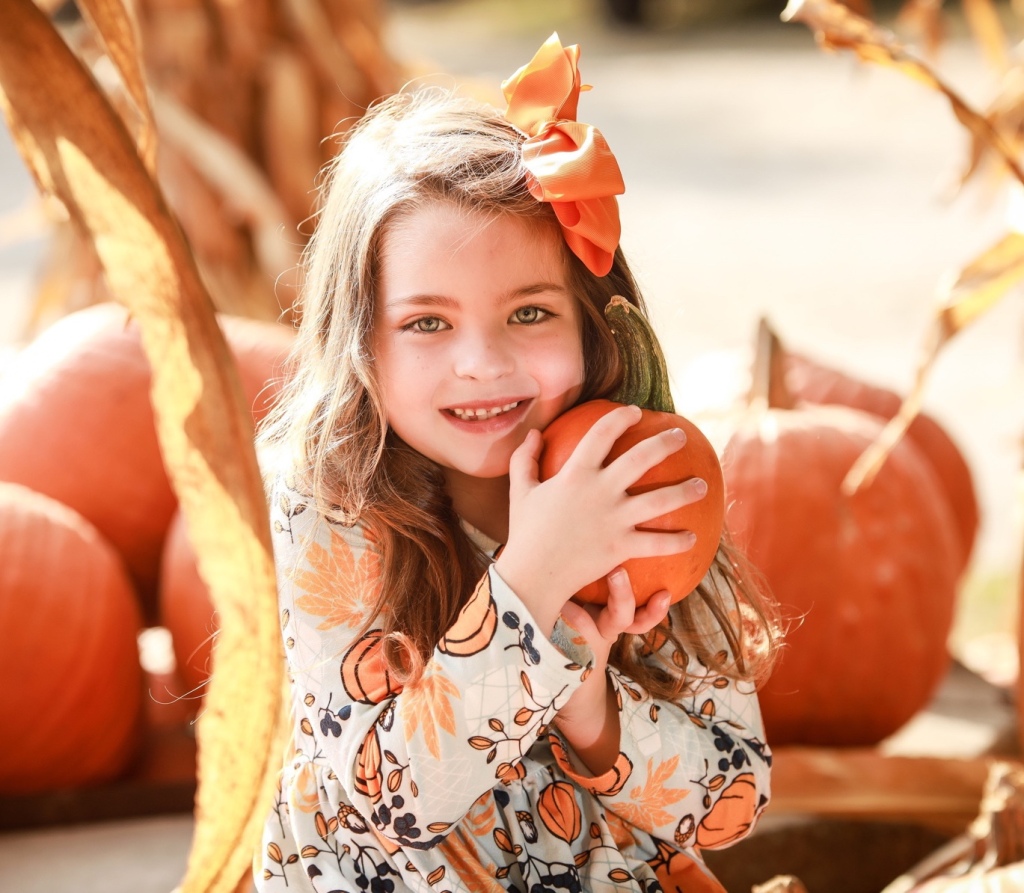 Fun Fall Activities… Scavenger Hunt, Pumpkin Coloring Pages and ...